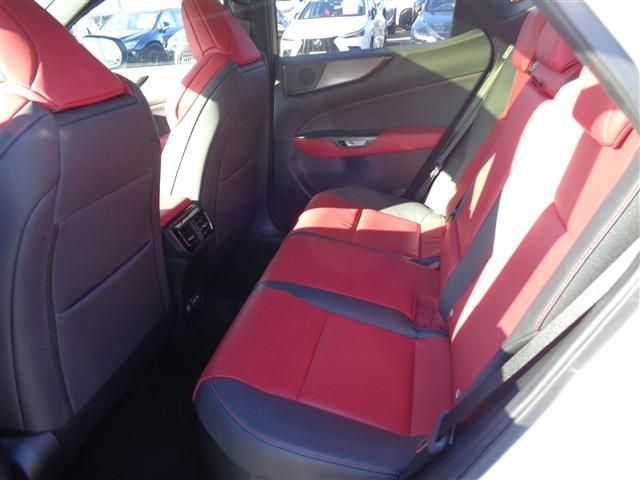 TOYOTA LEXUS NX350h 2023