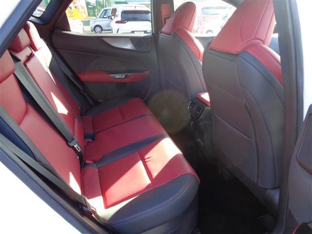 TOYOTA LEXUS NX350h 2023