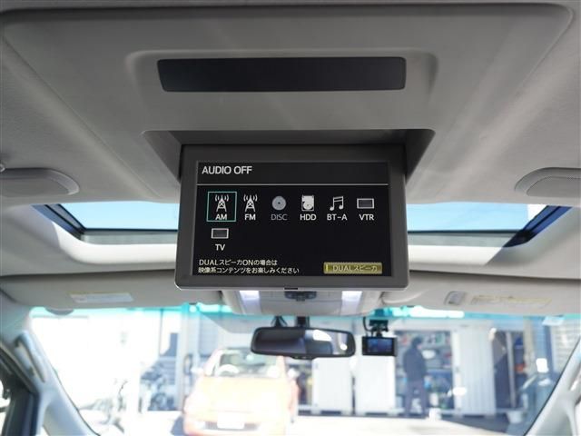 TOYOTA VELLFIRE  HYBRID 4WD 2012