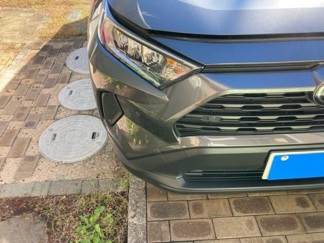 TOYOTA RAV4 2WD 2024