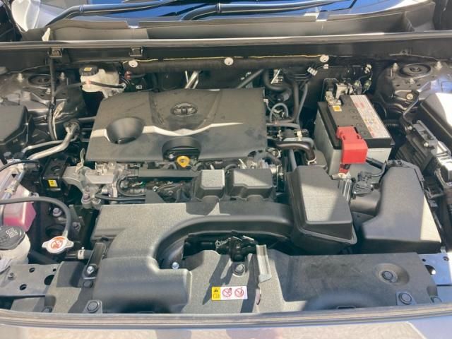 TOYOTA RAV4 2WD 2024