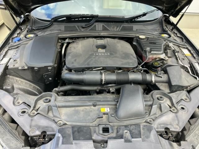 JAGUAR JAGUAR XFseries 2013