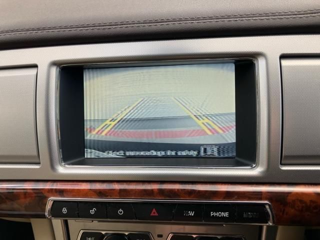 JAGUAR JAGUAR XFseries 2013