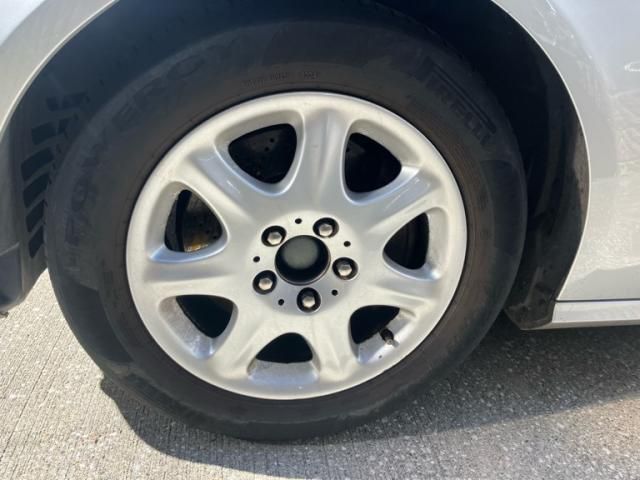 MERCEDES BENZ MERCEDES BENZ E class stationwagon 2011