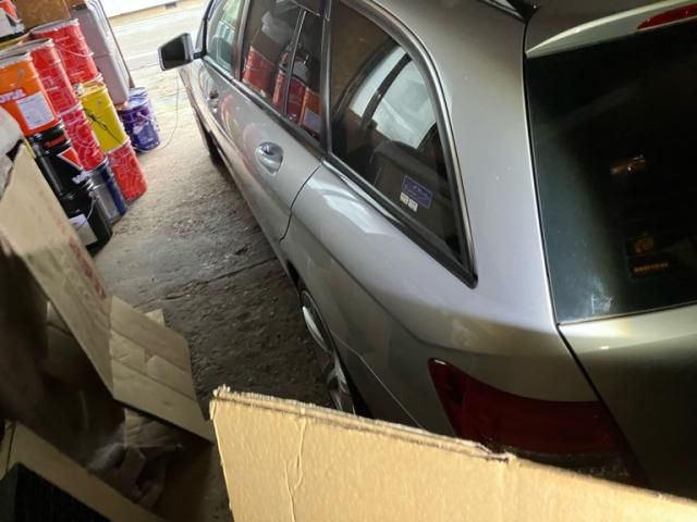 MERCEDES BENZ MERCEDES BENZ C class wagon 2011