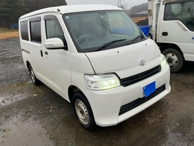 TOYOTA TOWNACE van 4WD 2021