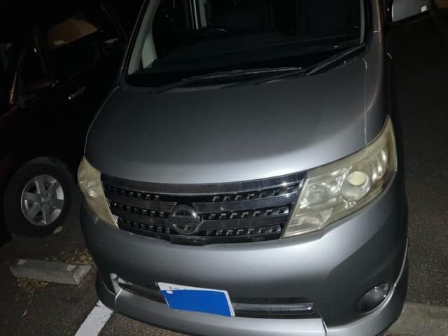 NISSAN SERENA  WG 2010