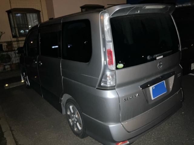 NISSAN SERENA  WG 2010