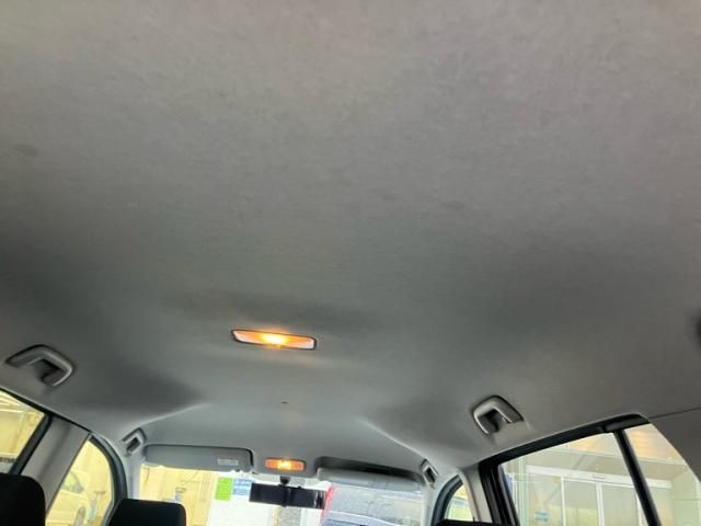 TOYOTA Isis 4WD 2006