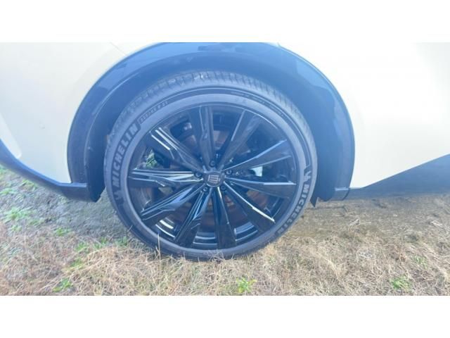 TOYOTA CROWN SPORT 2025