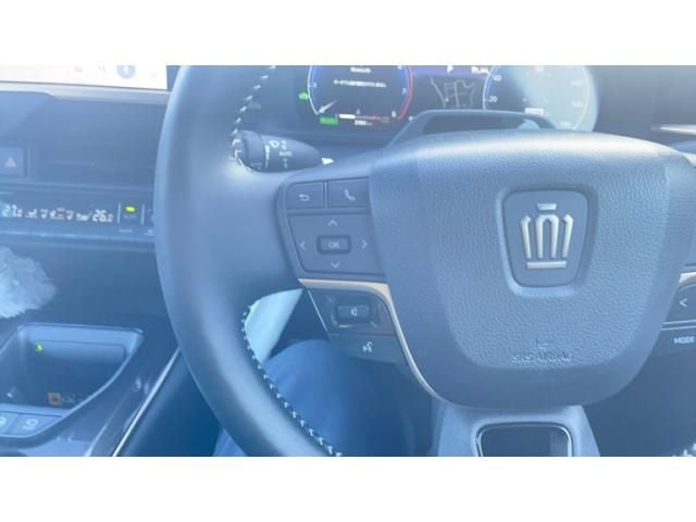 TOYOTA CROWN SPORT 2025