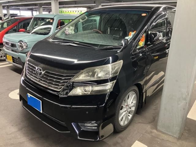 TOYOTA VELLFIRE 2010