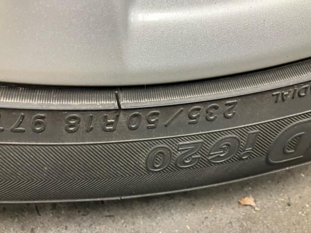 TOYOTA VELLFIRE 2010