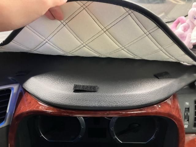 TOYOTA VELLFIRE 2010