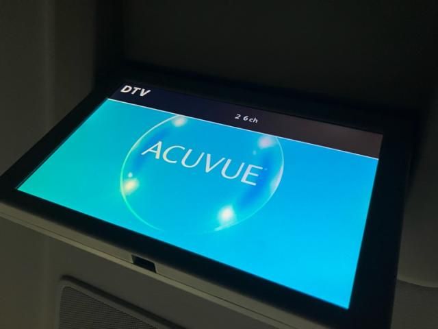 TOYOTA VELLFIRE 2010