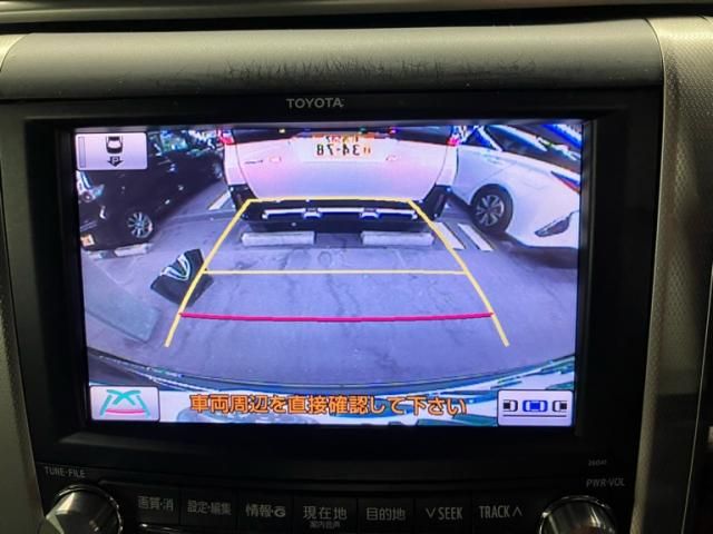 TOYOTA VELLFIRE 2010