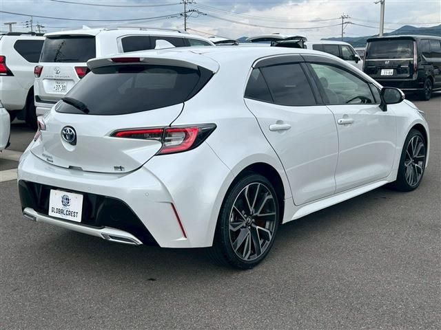 TOYOTA COROLLA SPORT HYBRID 2022