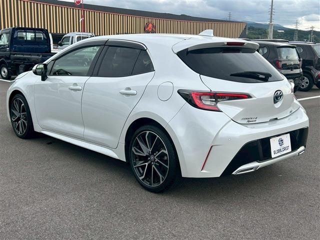 TOYOTA COROLLA SPORT HYBRID 2022