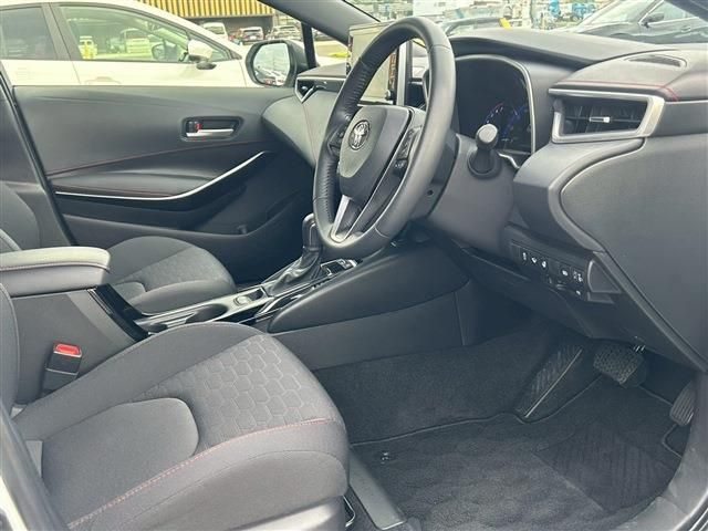 TOYOTA COROLLA SPORT HYBRID 2022