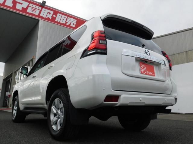 TOYOTA LANDCRUISER PRADO 2023