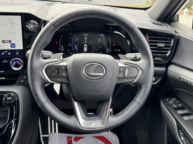 TOYOTA LEXUS NX350h 2025