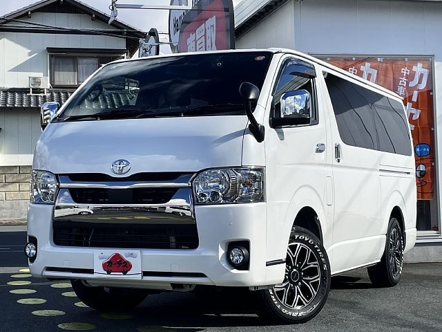 TOYOTA HIACE van 4WD 2021