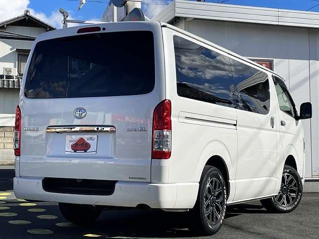 TOYOTA HIACE van 4WD 2021