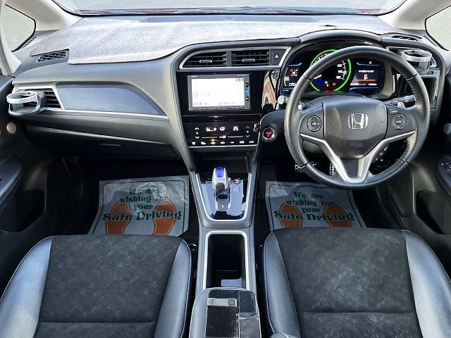 HONDA SHUTTLE HYBRID 4WD 2017