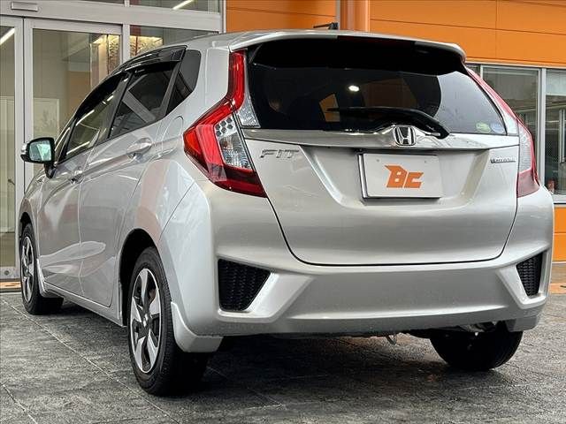 HONDA FIT HYBRID 2017
