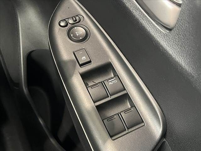 HONDA FIT HYBRID 2017