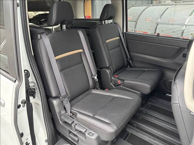 NISSAN SERENA  WG 2024