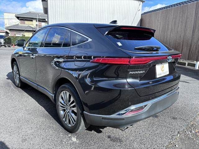 TOYOTA HARRIER HYBRID 2020