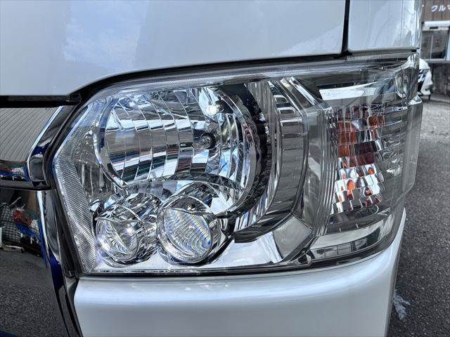 TOYOTA HIACE van 2WD 2020