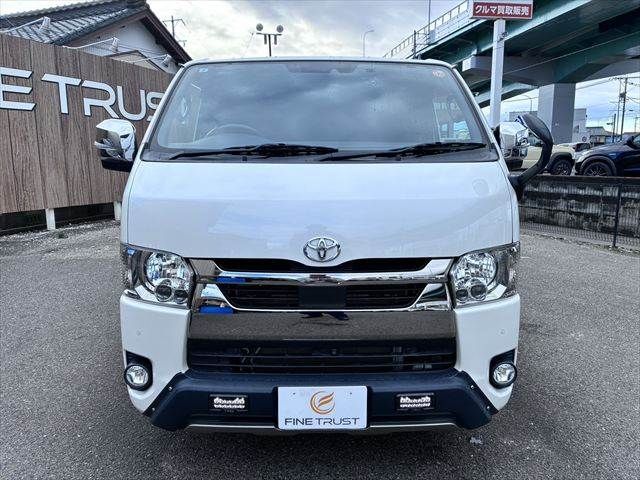 TOYOTA HIACE van 2WD 2020