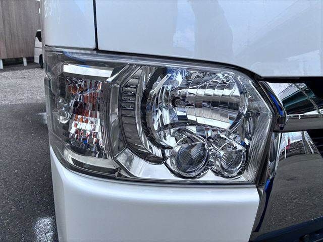 TOYOTA HIACE van 2WD 2020