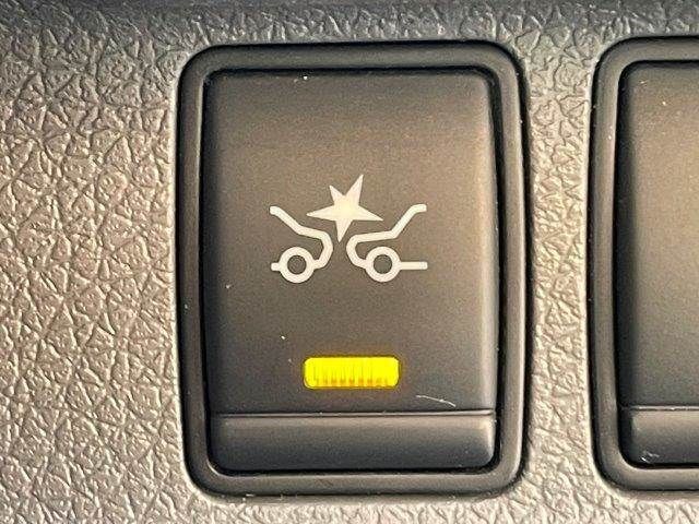 NISSAN NV350 CARAVAN 4WD 2019