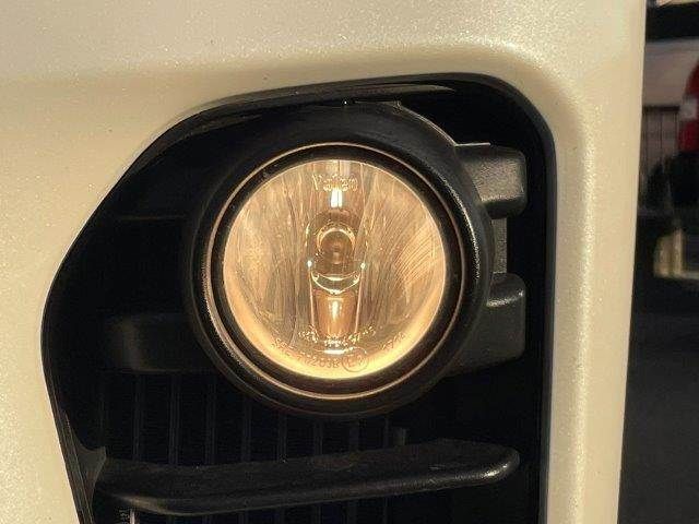 NISSAN NV350 CARAVAN 4WD 2019