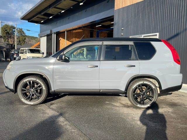 NISSAN X-TRAIL 4WD 2010