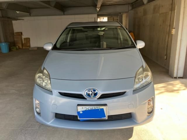 TOYOTA PRIUS 2010