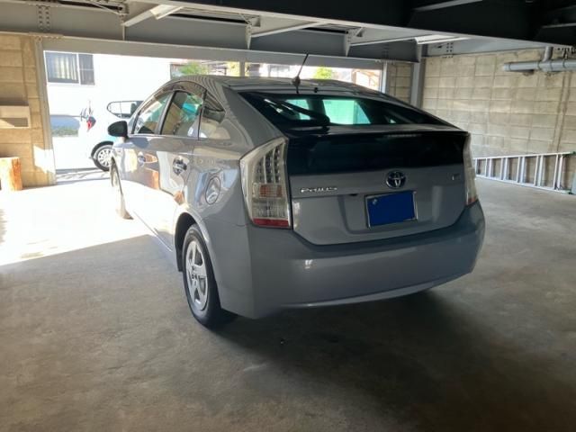 TOYOTA PRIUS 2010