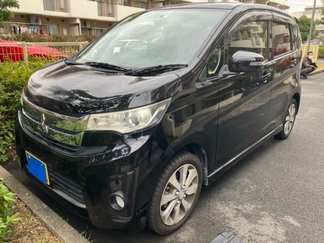 MITSUBISHI eK custom 2013