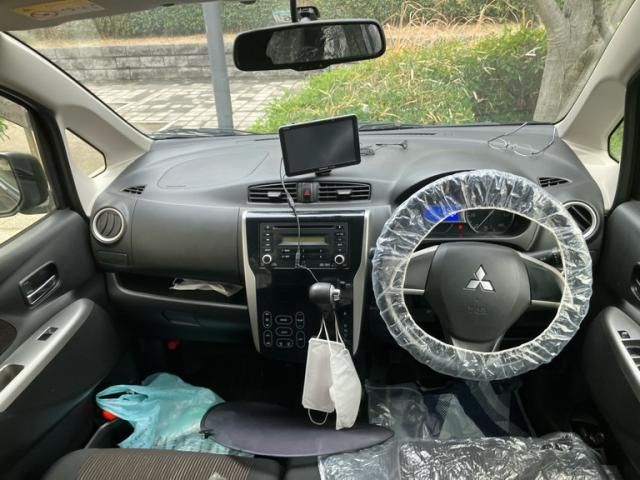 MITSUBISHI eK custom 2013