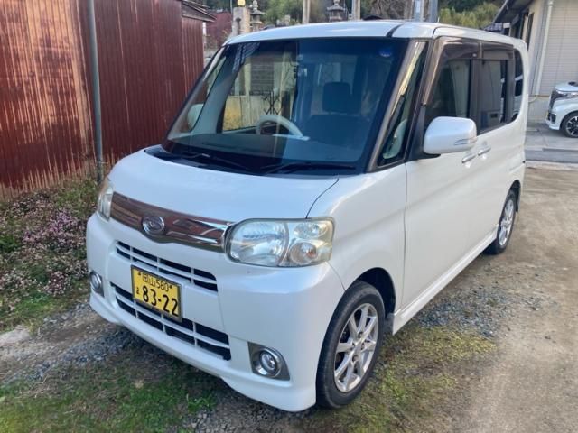 DAIHATSU TANTO 2013