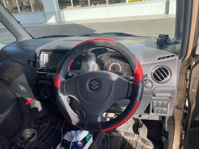 SUZUKI PALETTE SW 2010