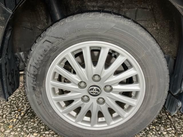 TOYOTA VOXY HYBRID 2016