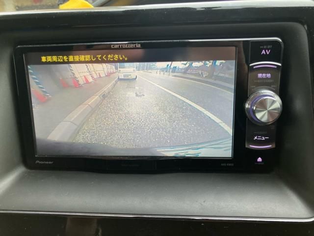 TOYOTA VOXY HYBRID 2016