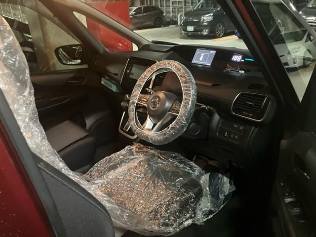 NISSAN SERENA  S-HYBRID 2016