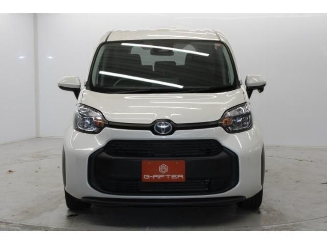 TOYOTA SIENTA 2022
