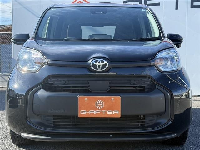 TOYOTA SIENTA 2022