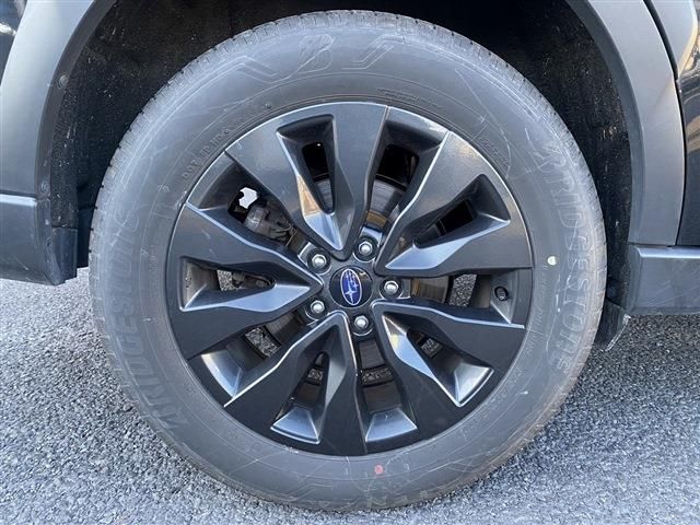 SUBARU LEGACY OUTBACK 2024